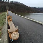 View Deluxe * Трявна