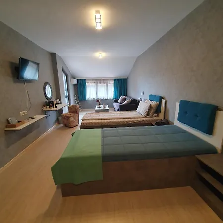 View Deluxe *