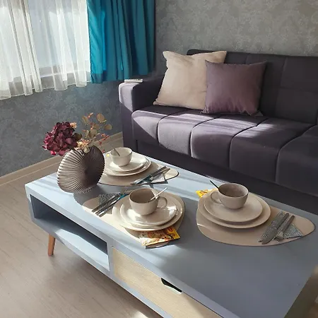 Διαμέρισμα View Deluxe Τριάβνα