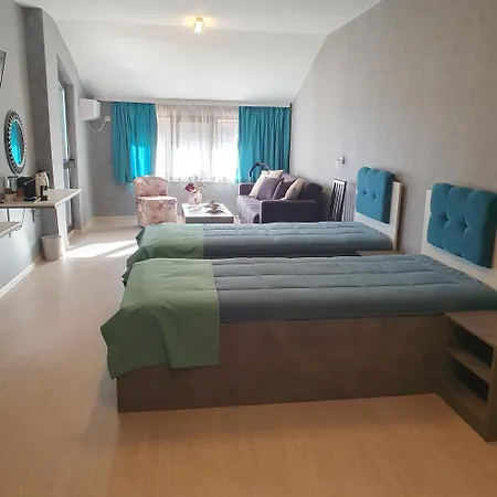 Διαμέρισμα View Deluxe Τριάβνα