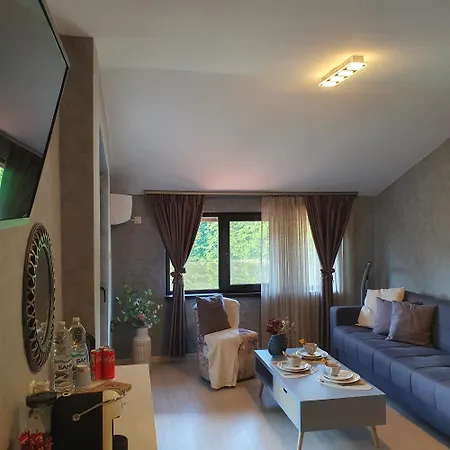 Apartment View Deluxe Tryavna